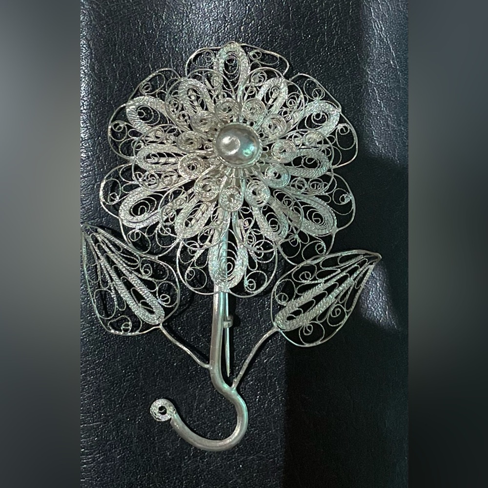 Vintage Silver filigree flower